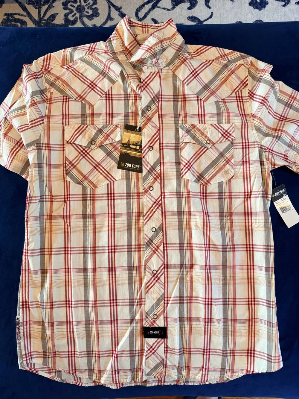 Zoo York Men’s Short Sleeve Plaid Button-Down Shirt - Red, White, Tan